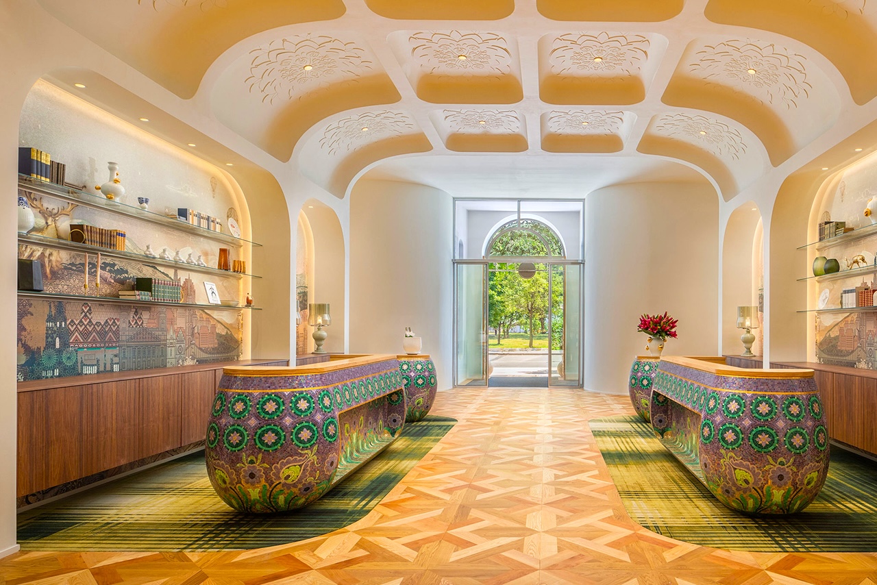 Kimpton BEM Budapest Lobby Kimpton BEM Budapest by IHG